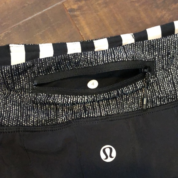 Lulu Lemon Skirt - Picture 3 of 5